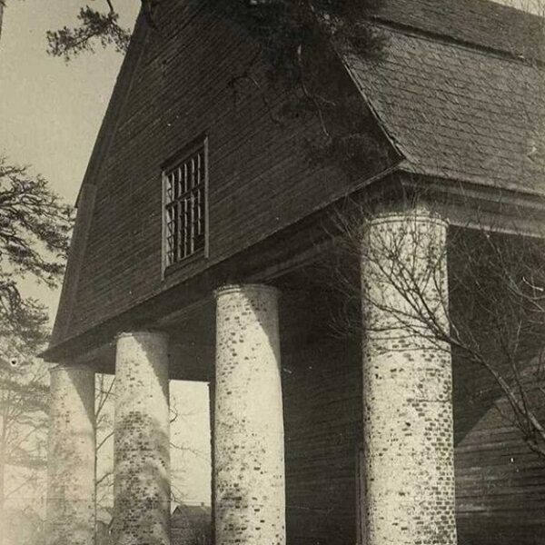 Višķu baznīcas kolonāde, 1935