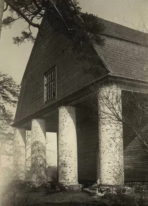Višķu baznīcas kolonāde, 1935
